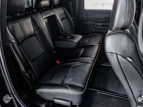 Used 2023 RAM 2500 Limited image 33