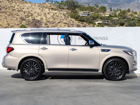 Used 2022 INFINITI QX80 Sensory w/ Cargo Package RWD image 6