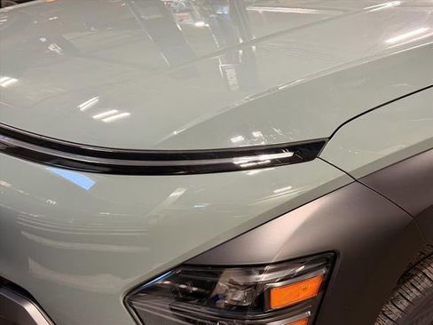 Used 2024 Hyundai Kona Limited image 21