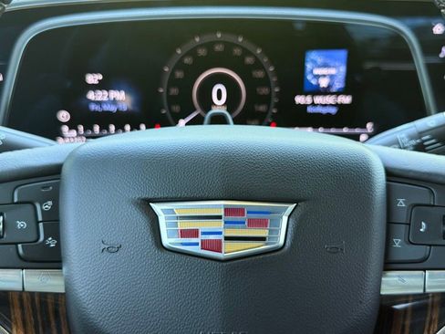Certified 2023 Cadillac Escalade Premium Luxury w/ Performance Package AWD/4WD image 20
