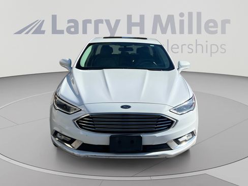Used 2017 Ford Fusion SE AWD/4WD image 8