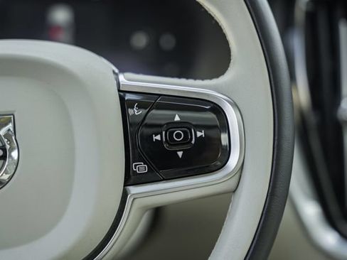 Certified 2024 Volvo S60 B5 Plus AWD/4WD image 25