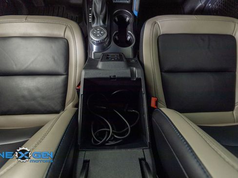 Used 2024 Ford Bronco Wildtrak image 31