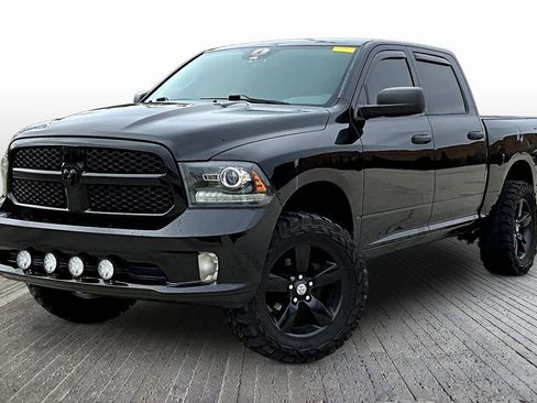 Used 2013 RAM 1500 Express AWD/4WD image 3