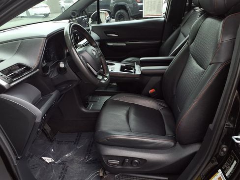Certified 2024 Toyota Sienna XSE w/ XSE Plus Package FWD image 16