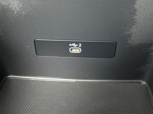 Used 2024 Audi Q5 2.0T Premium w/ Convenience Package image 15