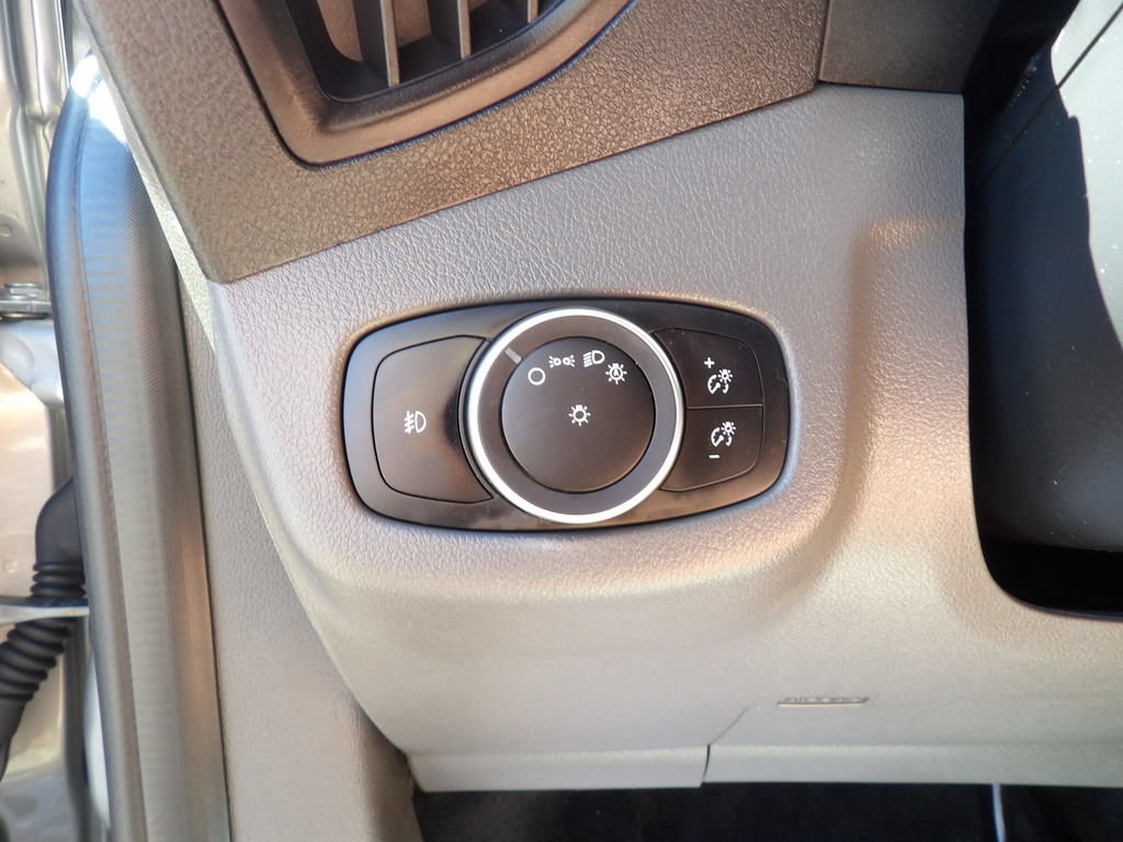 Used 2023 Ford Transit Connect XLT FWD image 19