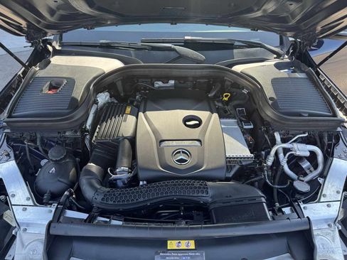 Used 2019 Mercedes-Benz GLC 300 4MATIC w/ AMG Line image 46