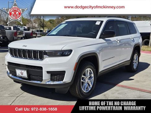 New 2026 Jeep Grand Cherokee L Laredo RWD image 1