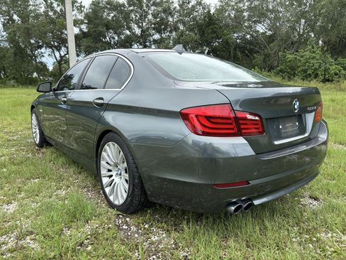 Used 2011 BMW 528i Sedan RWD image 3