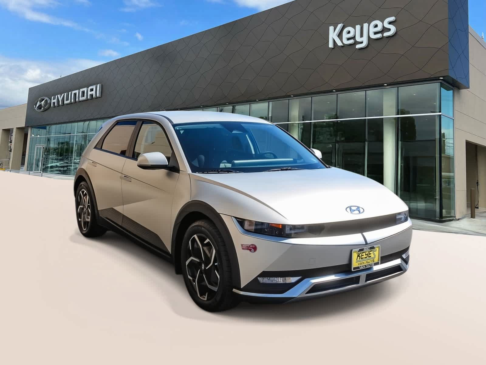 Certified 2023 Hyundai Ioniq 5 SEL AWD/4WD image 3