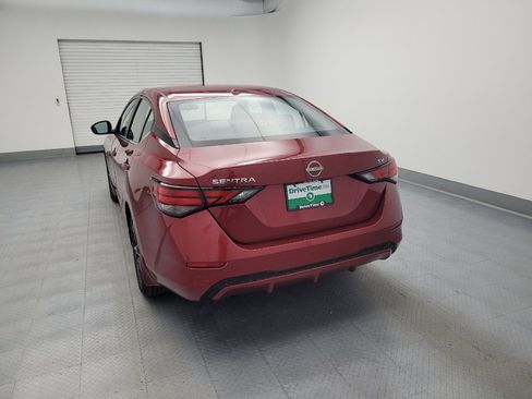 Used 2024 Nissan Sentra SV FWD image 6