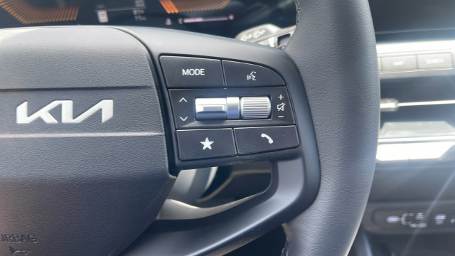 New 2026 Kia K4 EX FWD image 31