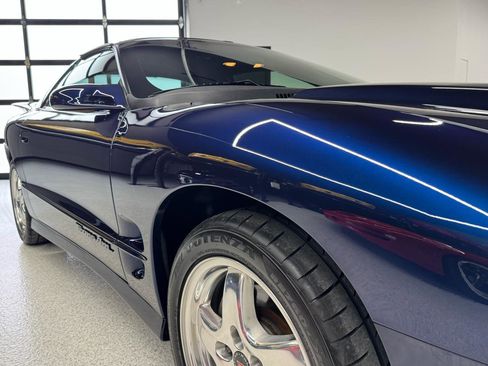 Used 2002 Pontiac Firebird Trans Am RWD image 33