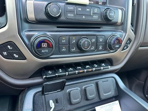 Used 2018 GMC Sierra 1500 Denali w/ Denali Ultimate Package AWD/4WD image 32