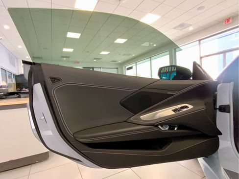 Used 2023 Chevrolet Corvette Stingray Coupe w/ Z51 Performance Package image 42