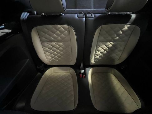 Used 2019 Volkswagen Beetle 2.0T S image 25