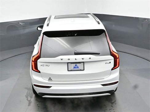 New 2026 Volvo XC90 B6 Ultra w/ Protection Package Premier image 56