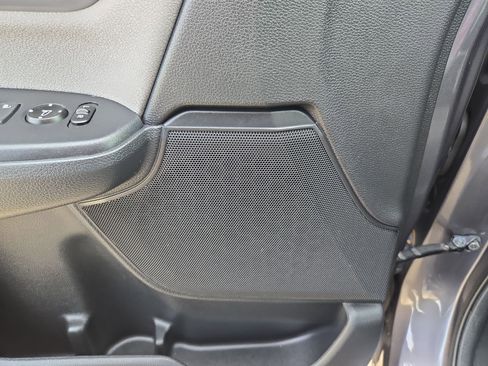 Used 2019 Honda CR-V EX image 14