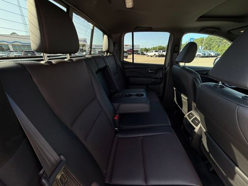 Used 2023 Honda Ridgeline Black Edition image 29