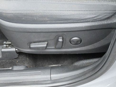 Used 2021 Hyundai Santa Fe SEL FWD image 13