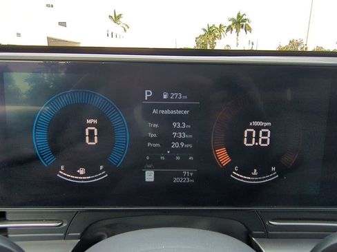 Used 2025 Hyundai Kona SEL image 26