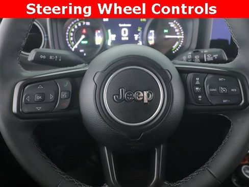 Used 2025 Jeep Wrangler Unlimited Rubicon 4xe w/ Safety Group image 20