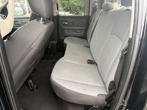 Used 2024 RAM 1500 Classic SLT AWD/4WD image 30