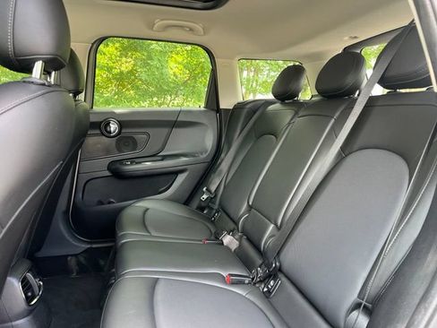 Used 2020 MINI Cooper Countryman FWD image 17
