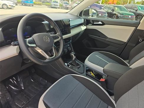 Used 2025 Volkswagen Taos S image 13