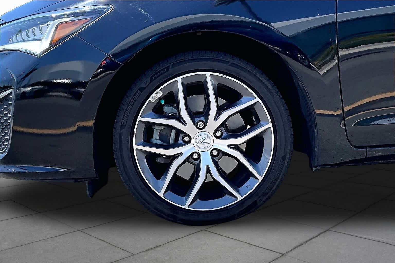 Used 2019 Acura ILX FWD image 10