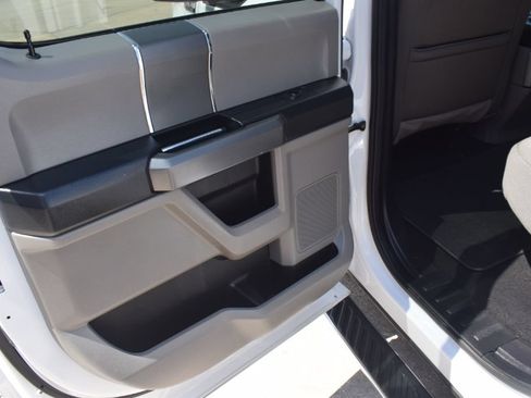 Used 2018 Ford F150 XLT w/ Equipment Group 302A Luxury RWD image 11