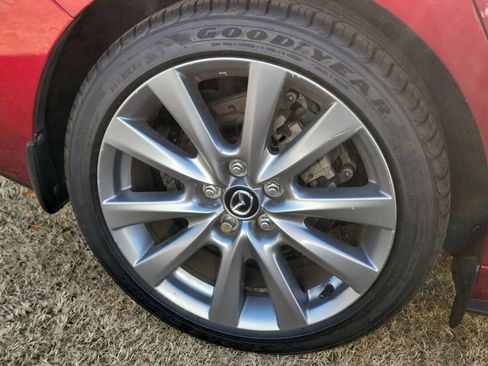 Used 2023 MAZDA MAZDA3 s image 11