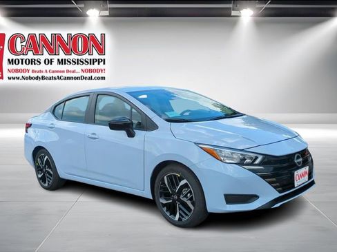 New 2025 Nissan Versa SR w/ Trunk Package image 7