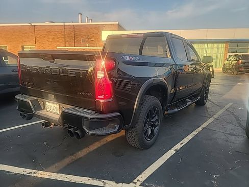 Used 2021 Chevrolet Silverado 1500 Custom w/ LPO, Dark Essentials Package AWD/4WD image 6