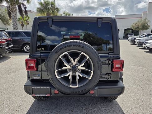 Used 2025 Jeep Wrangler Unlimited Sport S 4xe w/ Convenience Group image 13