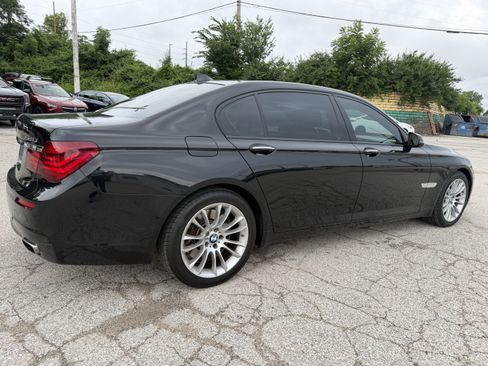 Used 2014 BMW 750Li xDrive AWD/4WD image 7