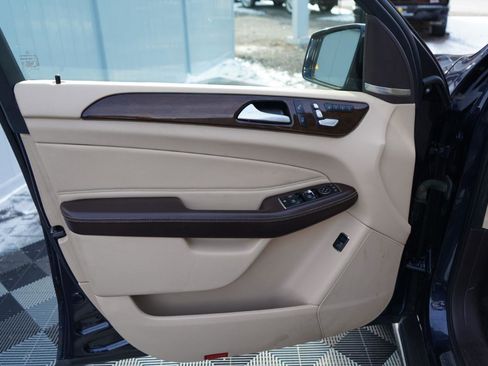 Used 2017 Mercedes-Benz GLE 350 4MATIC image 15