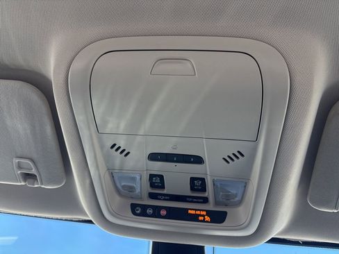 Used 2020 GMC Acadia Denali w/ Trailering Package image 47