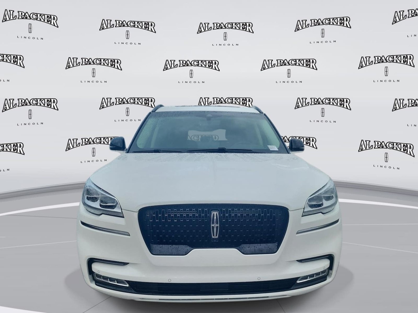 Certified 2024 Lincoln Aviator Reserve w/ Equipment Group 201A AWD/4WD image 8