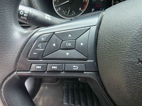 Used 2024 Nissan Sentra S FWD image 17