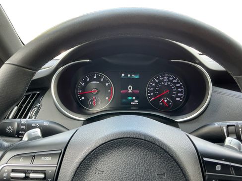 Used 2022 Kia Stinger GT-Line w/ Sun & Sound Package RWD image 12