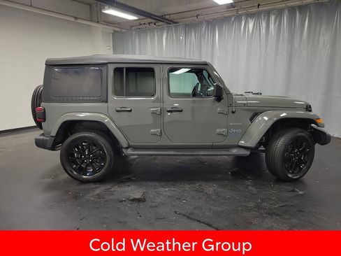 Used 2023 Jeep Wrangler Unlimited Sahara w/ Cold Weather Group image 9