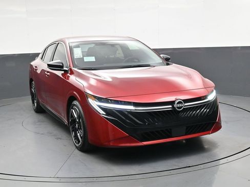 New 2026 Nissan Sentra SR FWD image 2