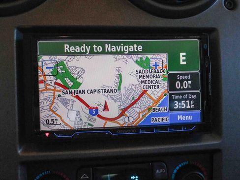 Used 2004 HUMMER H2 w/ Chrome Appearance Package image 72