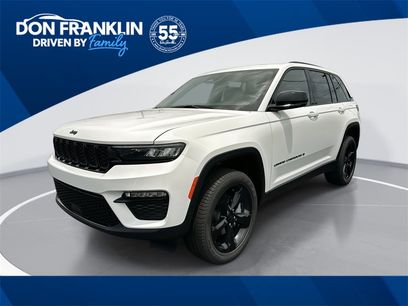 New 2025 Jeep Grand Cherokee Limited w/ Black Appearance Package
