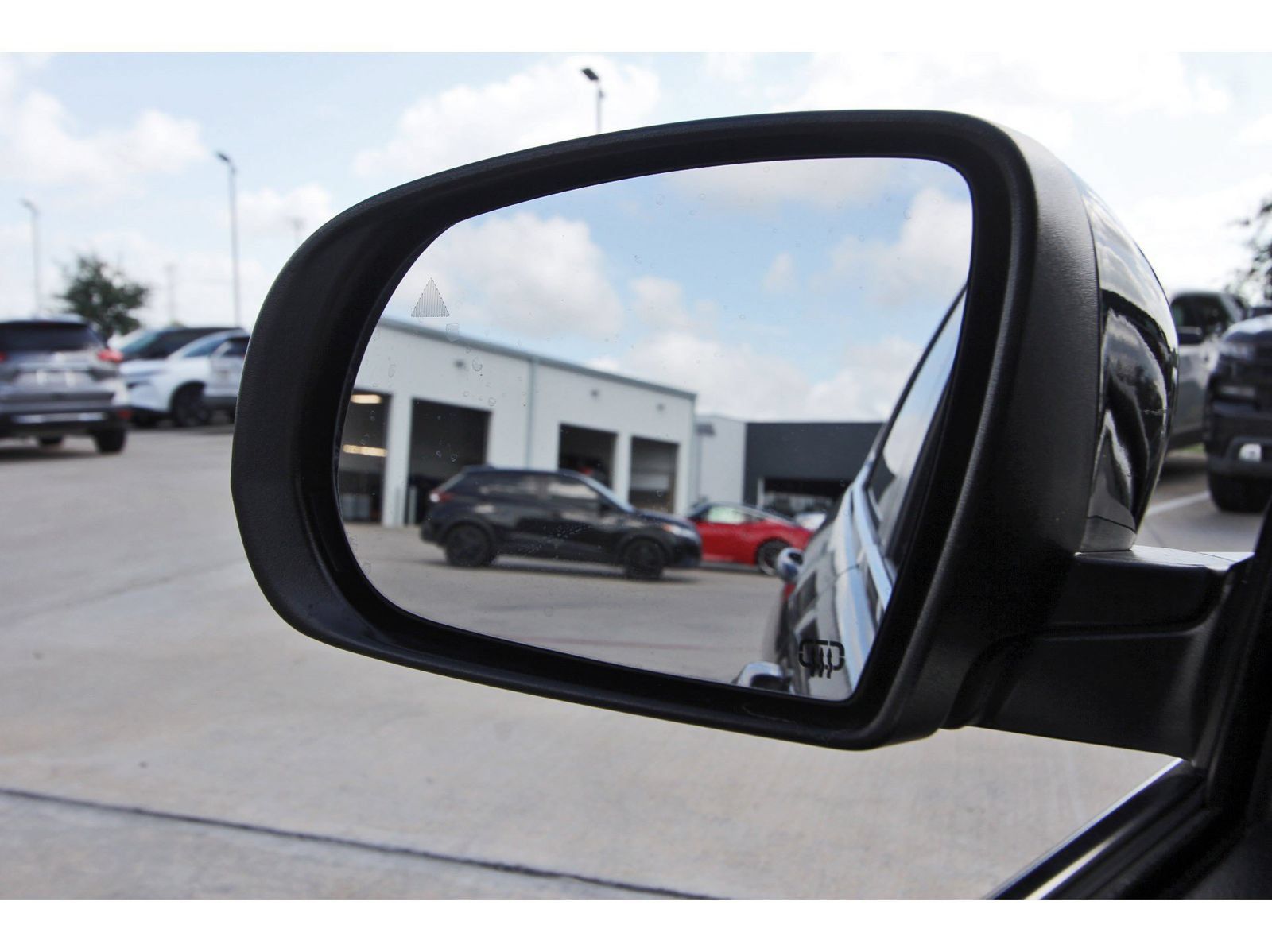 Used 2022 Jeep Cherokee Latitude Lux FWD image 11