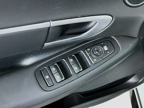 Used 2025 Hyundai Sonata SEL FWD image 15