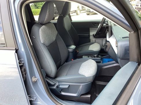 Used 2025 Ford Maverick XLT w/ XLT Luxury Package image 30