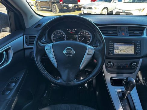 Used 2015 Nissan Sentra SV w/ Style Package image 13